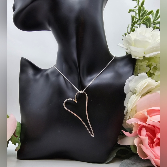 ❤️ FREEFORM HEART STERLING SILVER NECKLACE - Picture 3 of 6